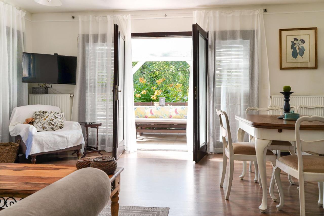 Weber Villa Gyenesdias Luaran gambar