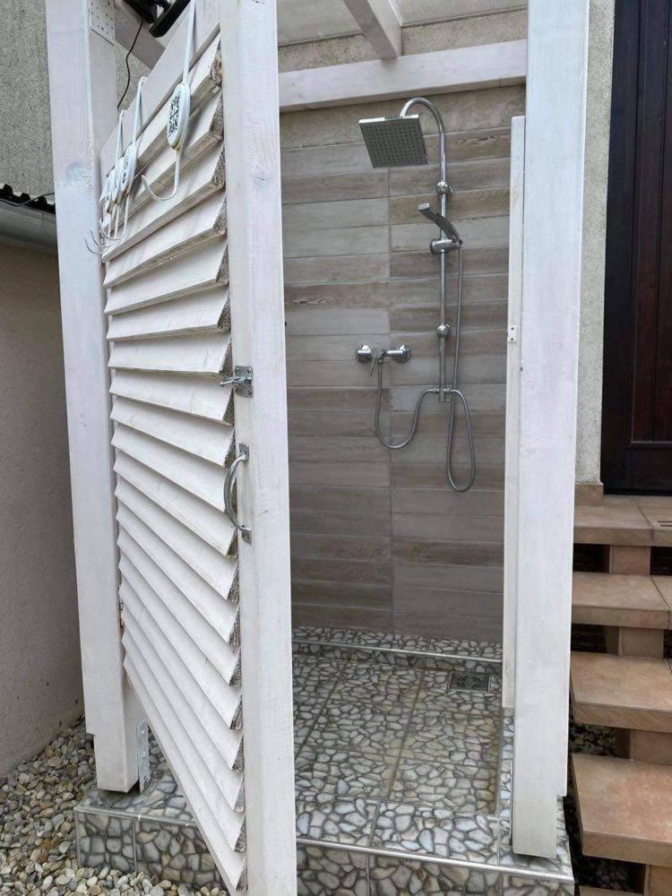Weber Villa Gyenesdias Luaran gambar
